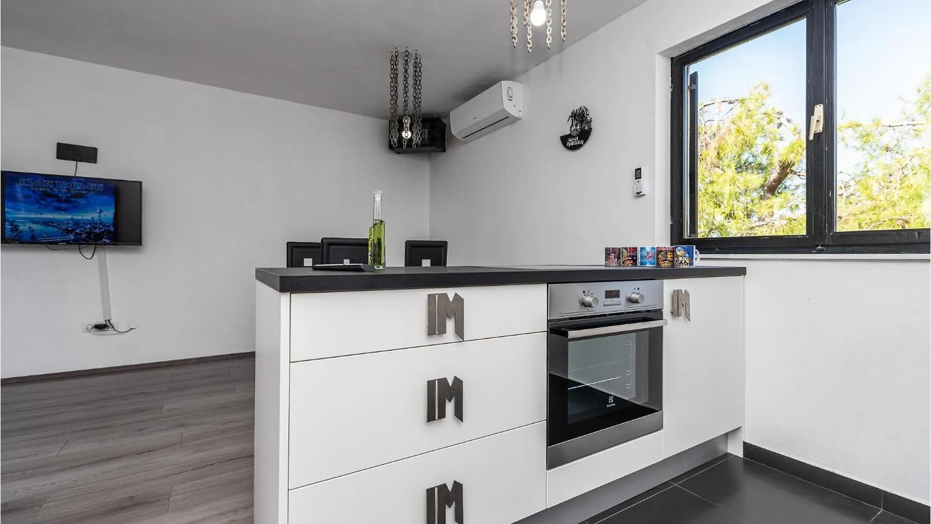 4 Bedroom Stunning Home In Privlaka Vakantiehuis